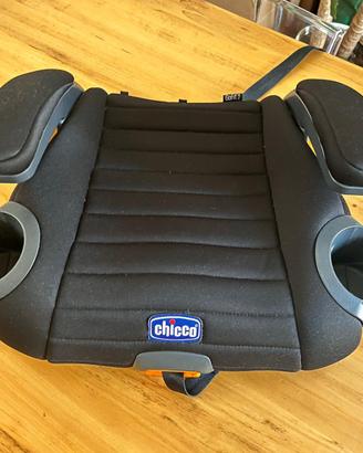 Seggiolino/alzatina auto  CHICCO go fit plus