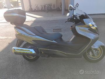 Suzuki AN Burgman 400 - 2008