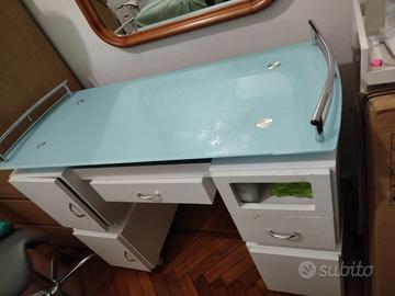 tavolo da estetista /scrivania 
