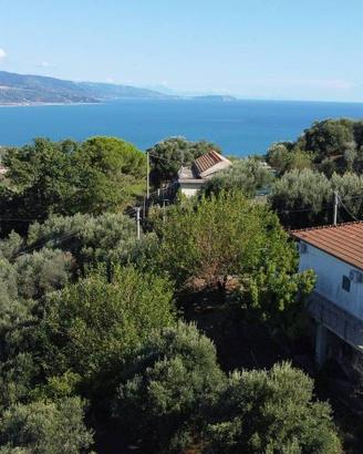 Villa di 200 m² con 4 locali e box auto a Pollica