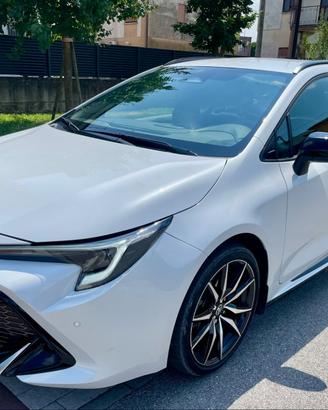 TOYOTA COROLLA TS 1.8 HYBRID GR SPORT