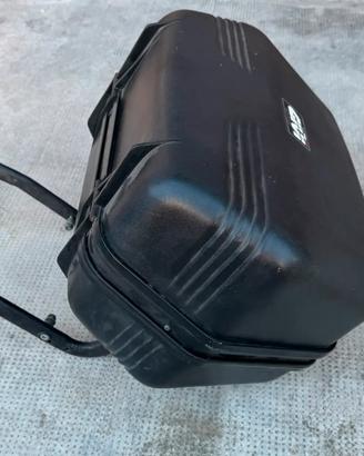 Bauletto moto GIVI