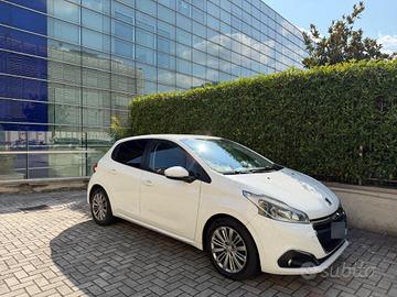 PEUGEOT 208 BlueHDi 75 
5 porte Active