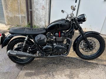 Bonneville black 2006