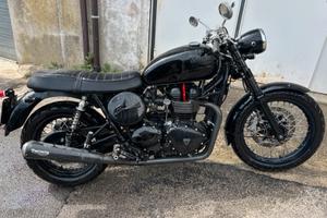 Bonneville black 2006