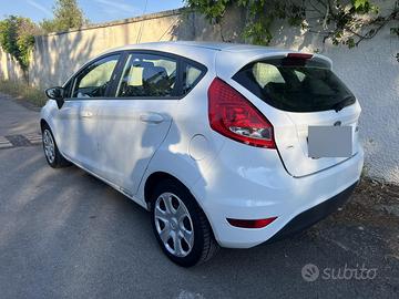 Ford Fiesta 1.2 benzina 90 CV – anno 2009