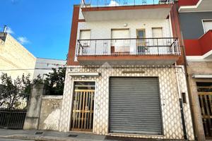 CASA INDIPENDENTE A CANOSA DI PUGLIA