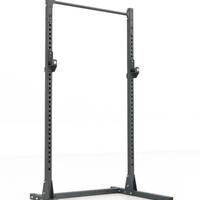 Power rack con barra per trazioni. 