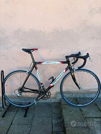 bici da corsa pinarello marvel