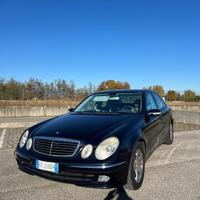 Mercedes-benz E 320 E 240 cat Avantgarde