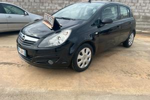 Opel corsa 1.2 gpl casa madre