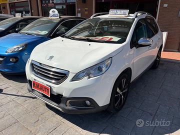 Peugeot 2008 1O SERIE BLUEHDI 100 BLACK MATT