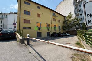 Posto auto scoperto, Via Garibaldi - Campobasso