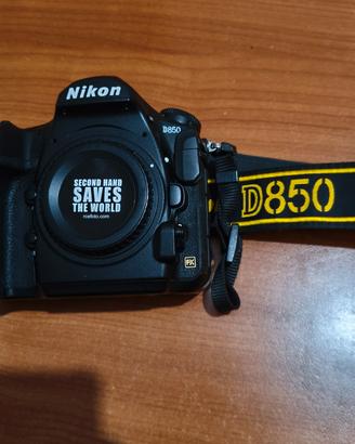 Nikon D850 body