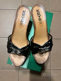 Zoccolo nero numero 38