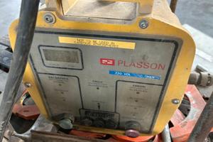 A299- Saldatrice per tubi gas evacua