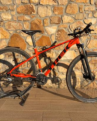 TREK Marlin 7