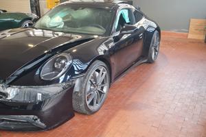 Porsche 911 Carrera 4