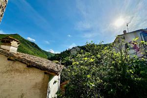 PORZIONE DI BIFAMILIARE A SPOLETO