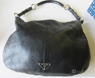 Borsa originale Prada vintage pelle nera_ Milano