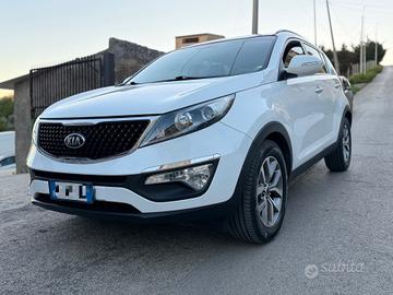 Kia Sportage 1.7 CRDI VGT 2WD high tech