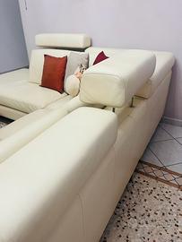 Divano angolare in pelle