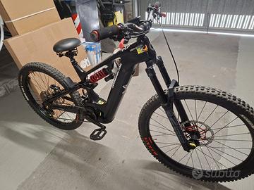 BYKE CANNONDALE SERIE MOTERRA