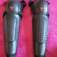 Ginocchiere moto