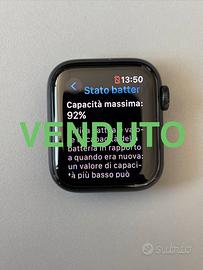 Apple watch SE2 (40mm, GPS) condizioni buone.