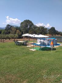 Piscina fuori terra+ ombrelloni 