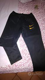 Nike Swoosh 