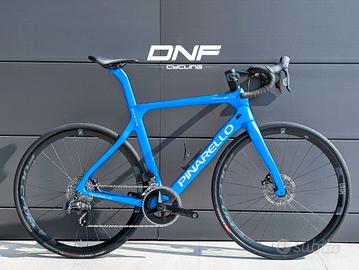 Bici da corsa Pinarello Paris Rival AXS
