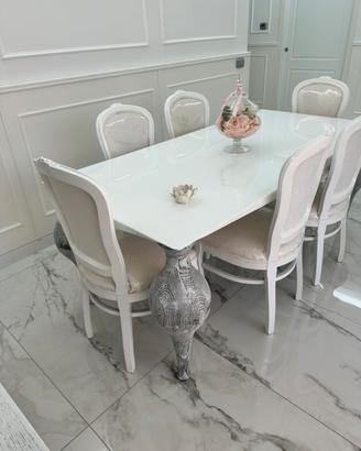 Tavolo da salone