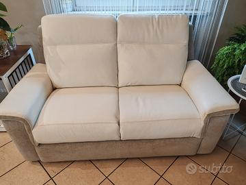 divano 2 posti
