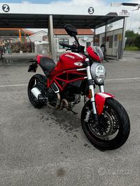Ducati Monster 797 +