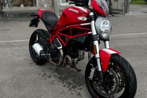 Ducati Monster 797 +