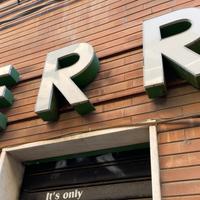 Insegna luminosa gigante vintage