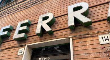 Insegna luminosa gigante vintage