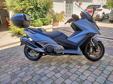 Kimco AK 550 ets