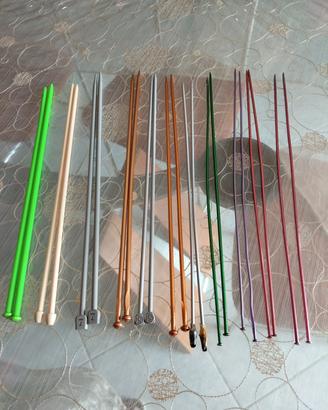 ferri per lavori a maglia