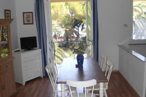 Marina di Campo trilocale fronte mare