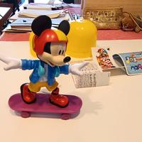 TOPOLINO SCATEBOARD SORPRESA UOVO DI PASQUA KINDER