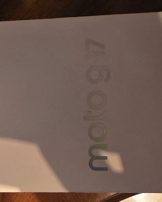 Smartphone Motorola G17  NUOVO!!!