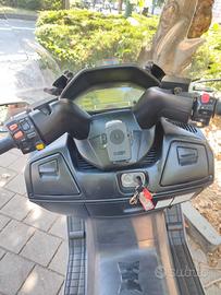 scooter Burgman an 650