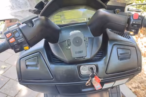scooter Burgman an 650