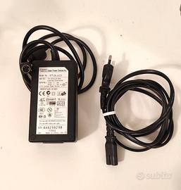 Alimentatore originale APD DA-30C01 5V / 12V – 30W