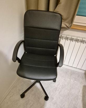 Sedia da scrivania regolabile con rotelle