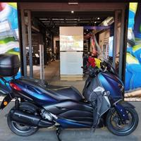 YAMAHA X-MAX 300 ICON