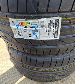 285/40/19 brigestone nuove
