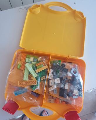 scatola Lego nuova con mattoncini vari